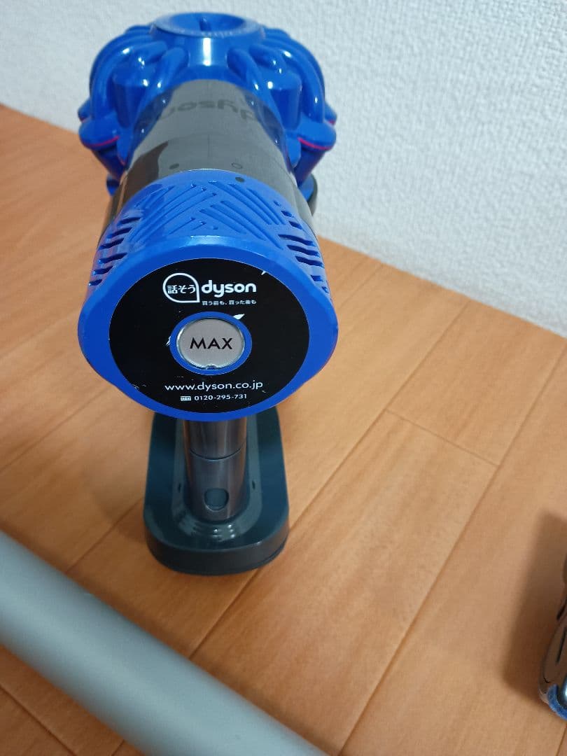 dyson V6 ハンディクリーナー　マキタバッテリーアダプター　ダイソン 25