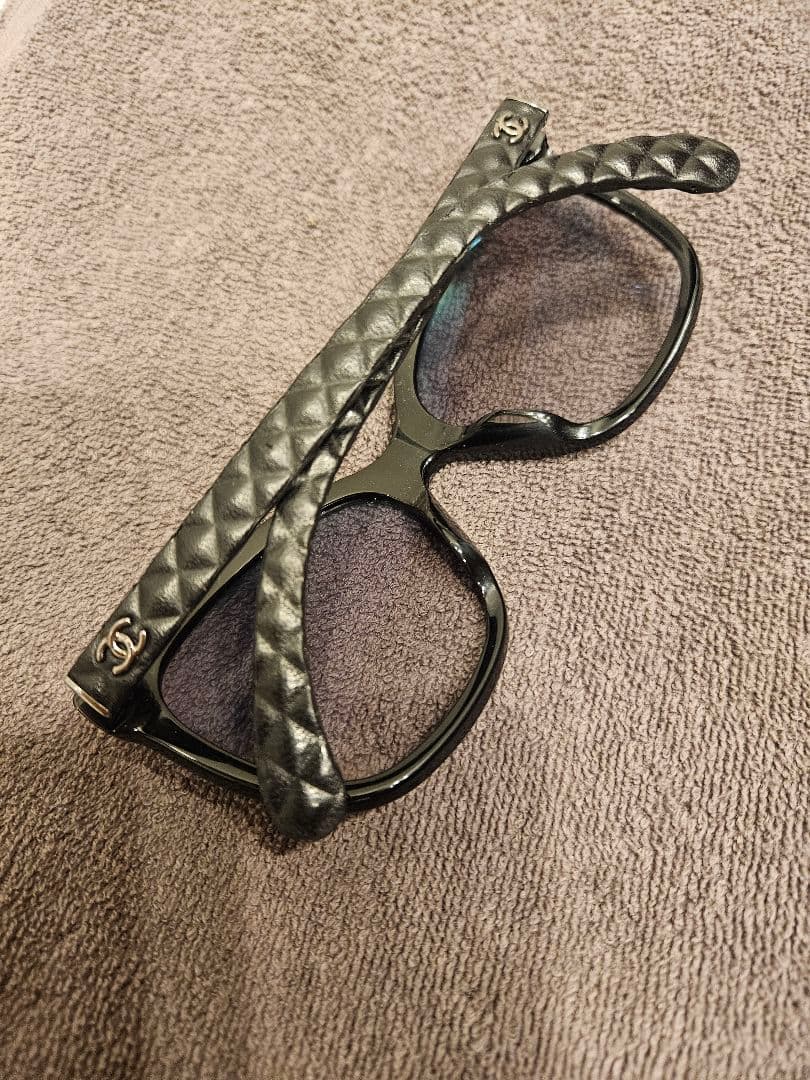 CHANEL シャネル サングラス ブラックフレーム マトラッセ ココマーク