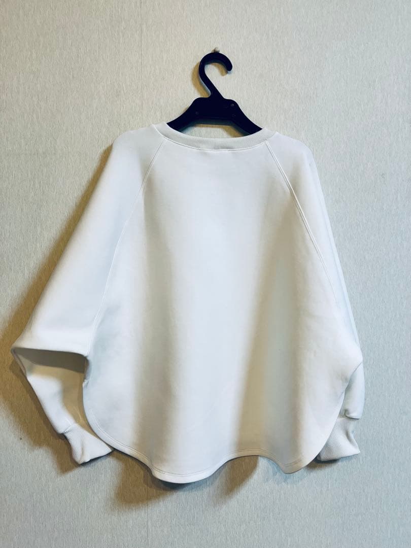 ダンボールサークルプルオーバー