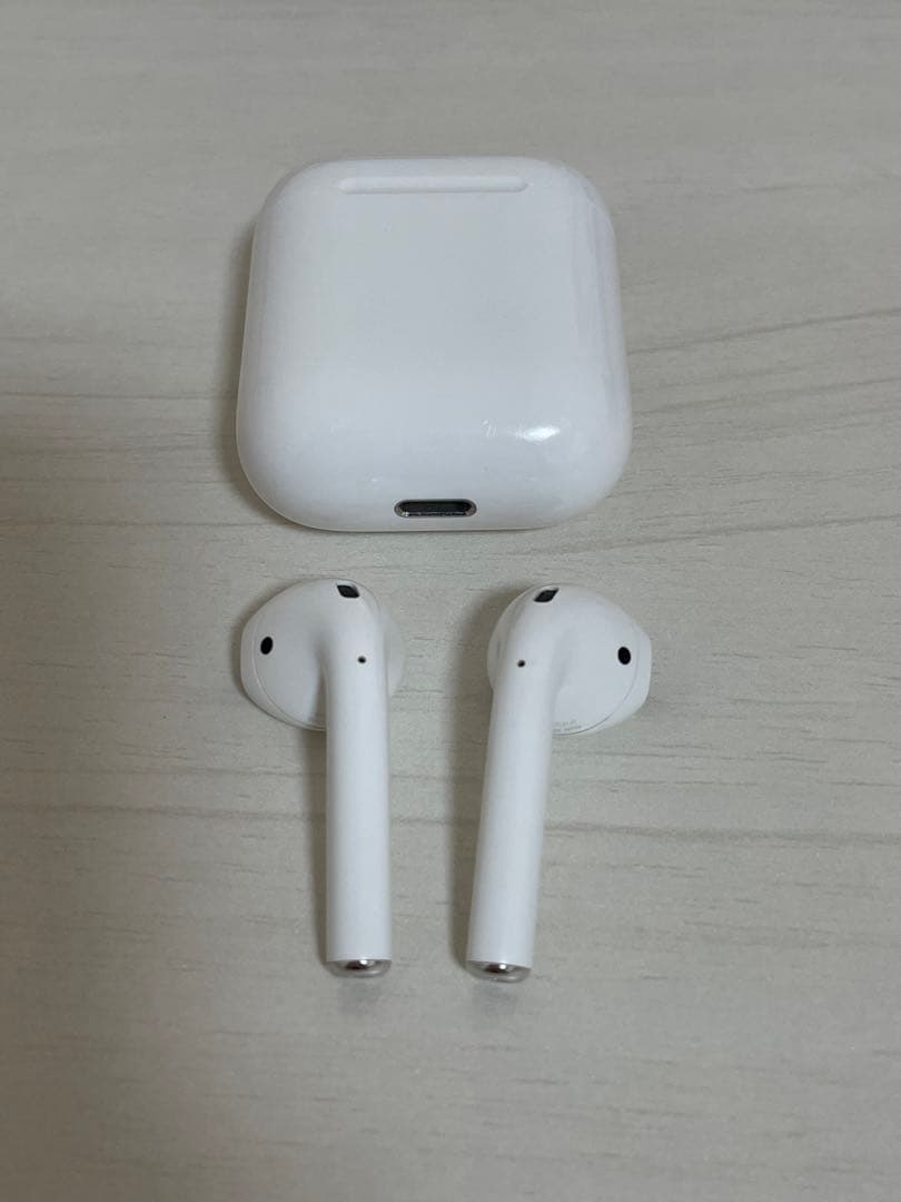 【ジャンク品】AirPods(右のみ)