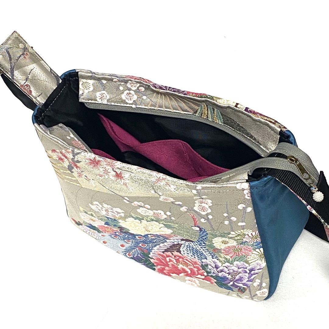 366 帯リメイク　華やかな孔雀のふっくらショルダーバッグ　匿名配送