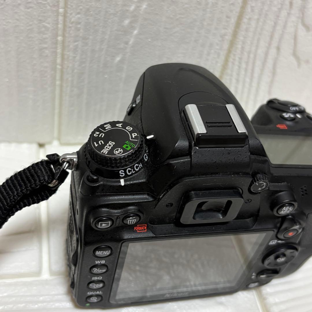 Nikon ニコン D7000 デジタル一眼レフカメラ