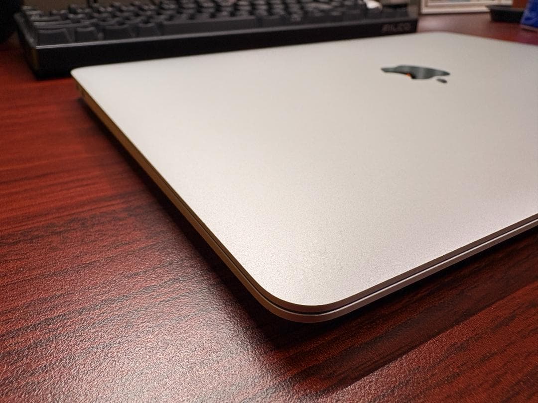 MacBook本体 MacBook Air 2020 16GB/512GB