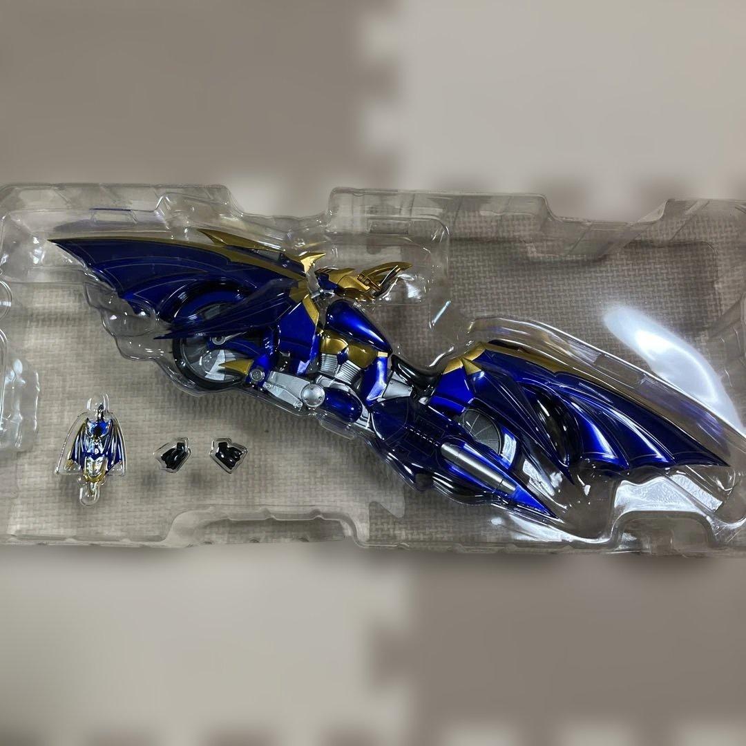 ★22 S.H.F仮面ライダーナイトサバイブ&ダークレイダーセット