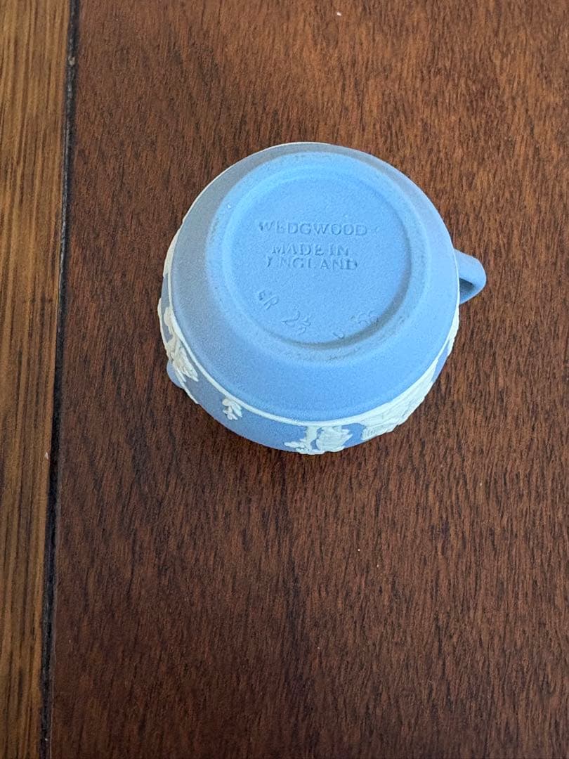 ウェッジウッド ジャスパー ミニチュア　ジャグ