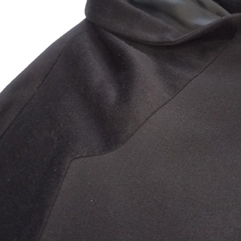 ✨美品✨プラダ　WOOL ポンチョ コート　ショールカラー ブラック　サイズ44