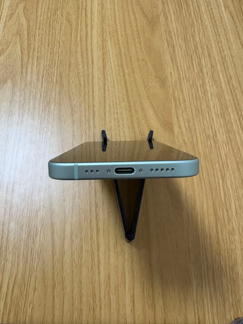 早い者勝ちiPhone15 256GB SIMフリー グリーン(おまけ付き)