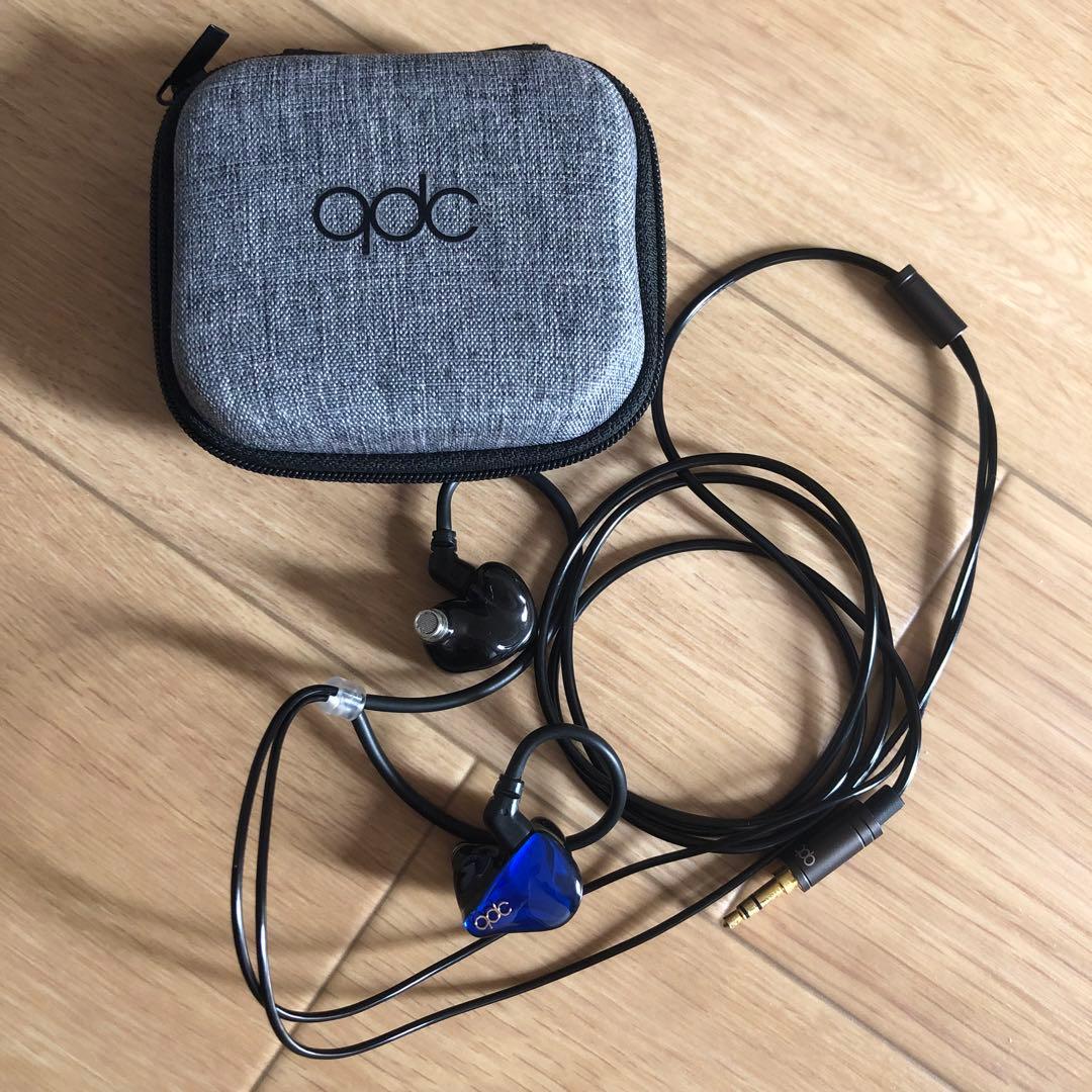 qdcイヤホン