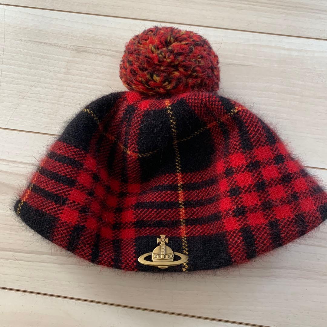Vivienne Westwood アンゴラベレー帽⚫︎ボンボン⚫︎赤チェック