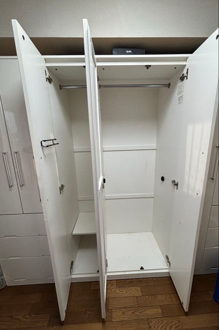 ニトリ　ワードローブ　ホワイト 洋服タンス ミラー付き　FSV-33-100 ②