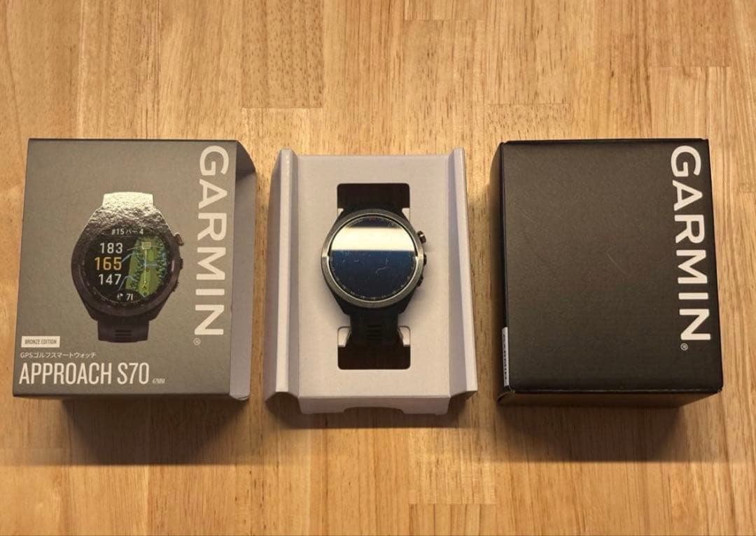 Garmin Approach S70 ブロンズ　ガラスフィルムつき