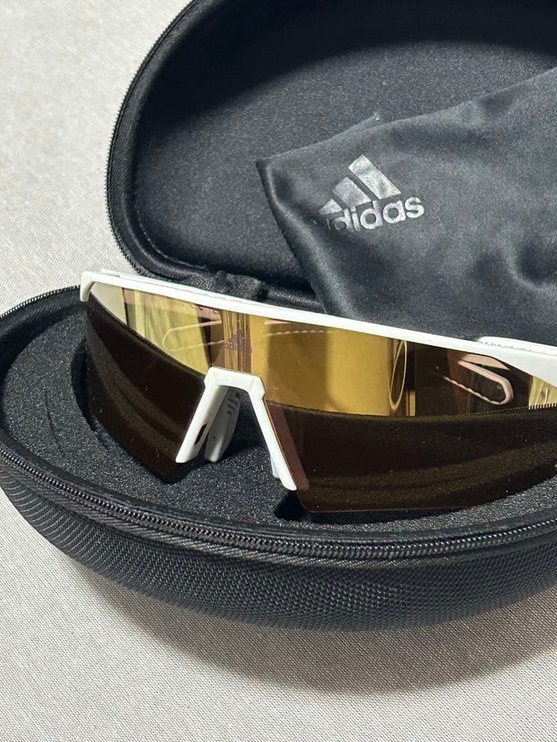 ランニングアディダスサングラス　#黒田朝日