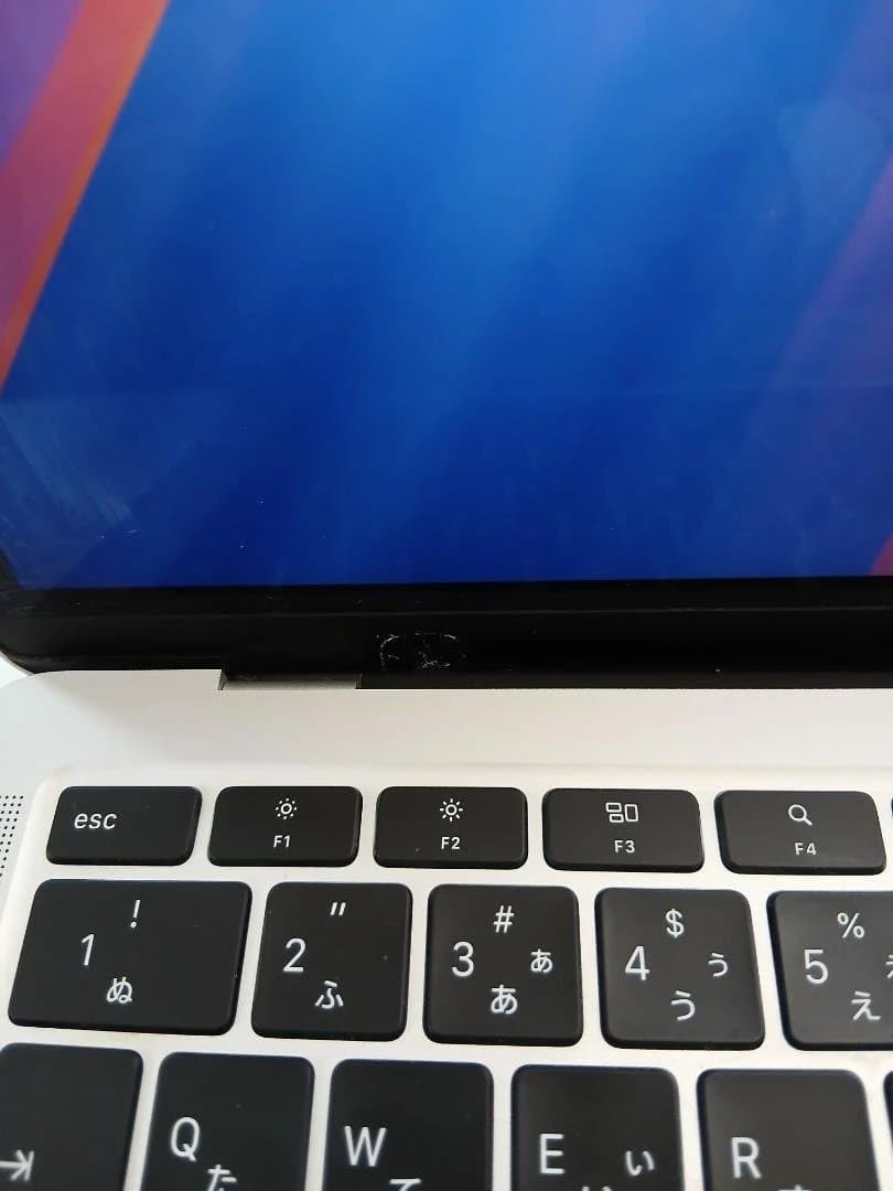 Apple MacBook Air (M1, 2020) アダプター付属