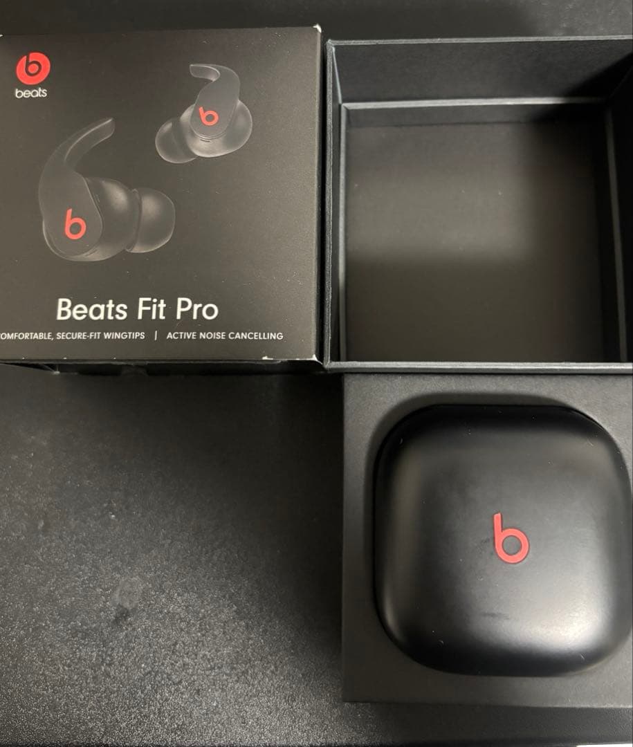 Beats Fit Pro ブラック