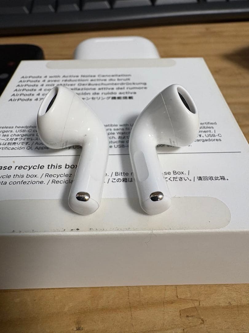 Apple AirPods4 本体 ANC MXP93J/A 限定保証あり　本物