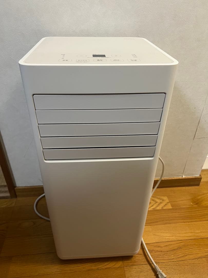 トトロ　IRIS OHYAMA ポータブルクーラー IPP-2224S