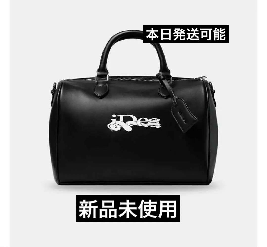 iDeaswamボストンバッグ黒 noremidケンタウロス着用