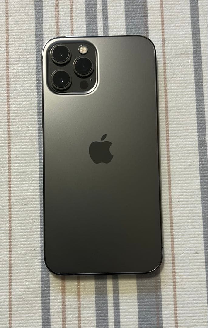 ライル　iPhone 12 Pro Max 256GB SIMフリー