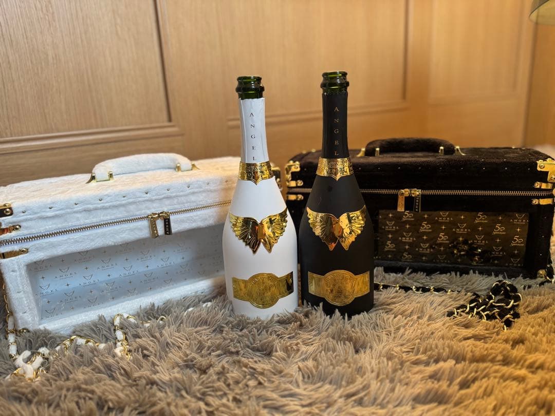 エンジェルシャンパン　空瓶、箱　セット売り