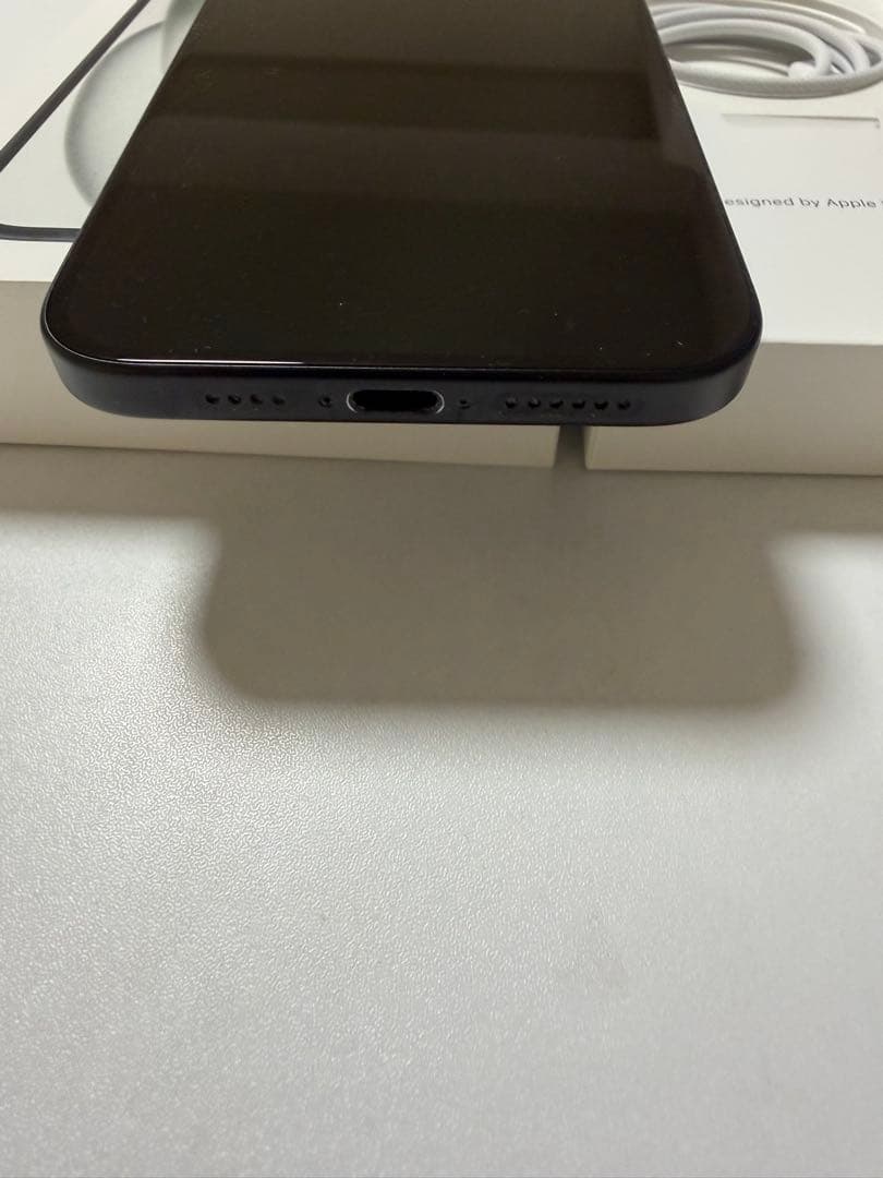 【傷無し】Apple iPhone 15Plus 128GB ブラック　本体