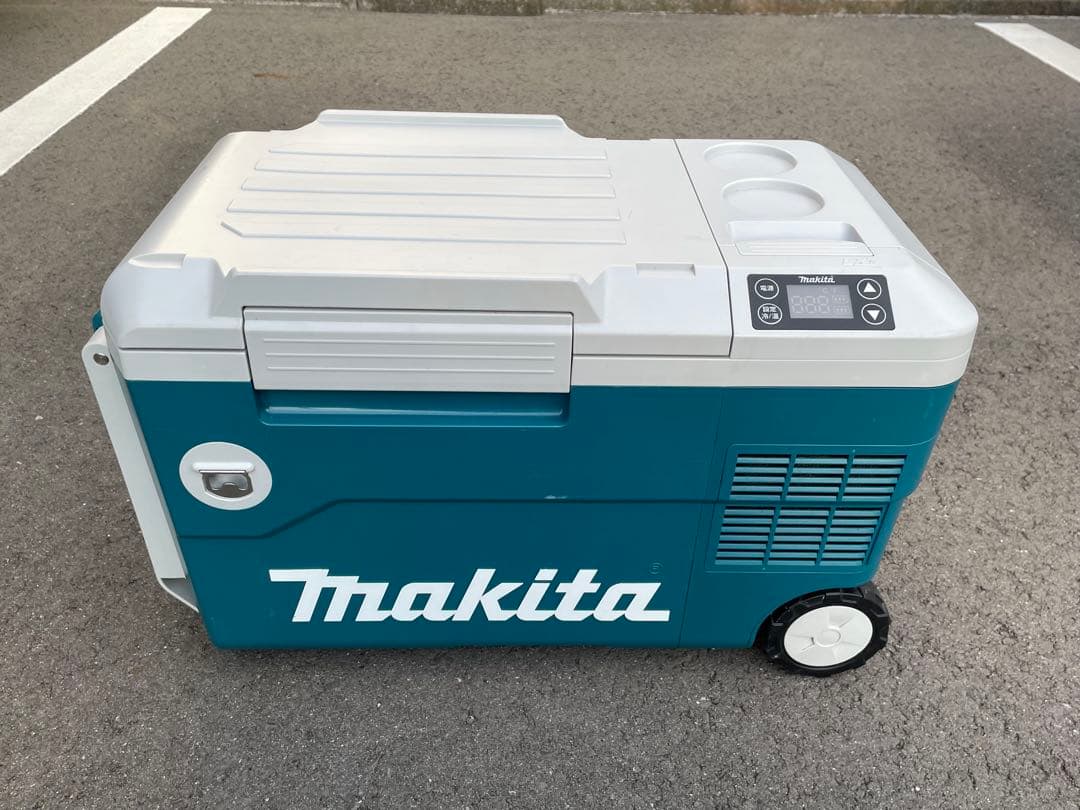 Makita マキタ　充電式保冷温庫 キャスター付き　CW180D 20L