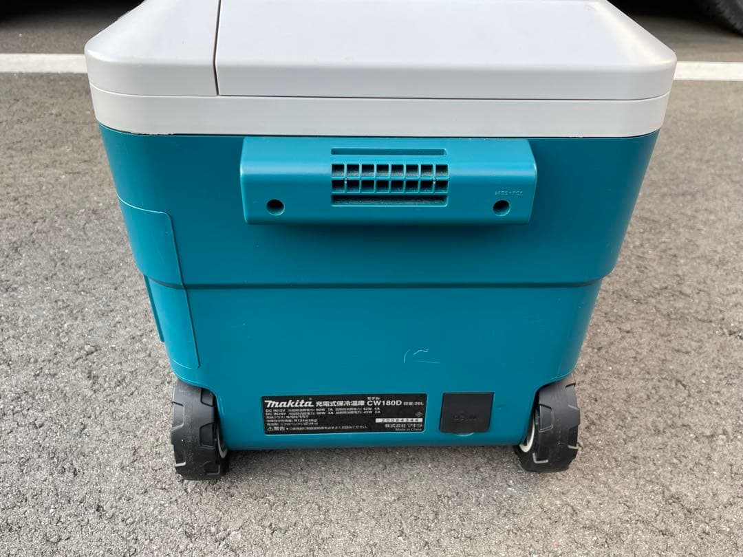 Makita マキタ　充電式保冷温庫 キャスター付き　CW180D 20L