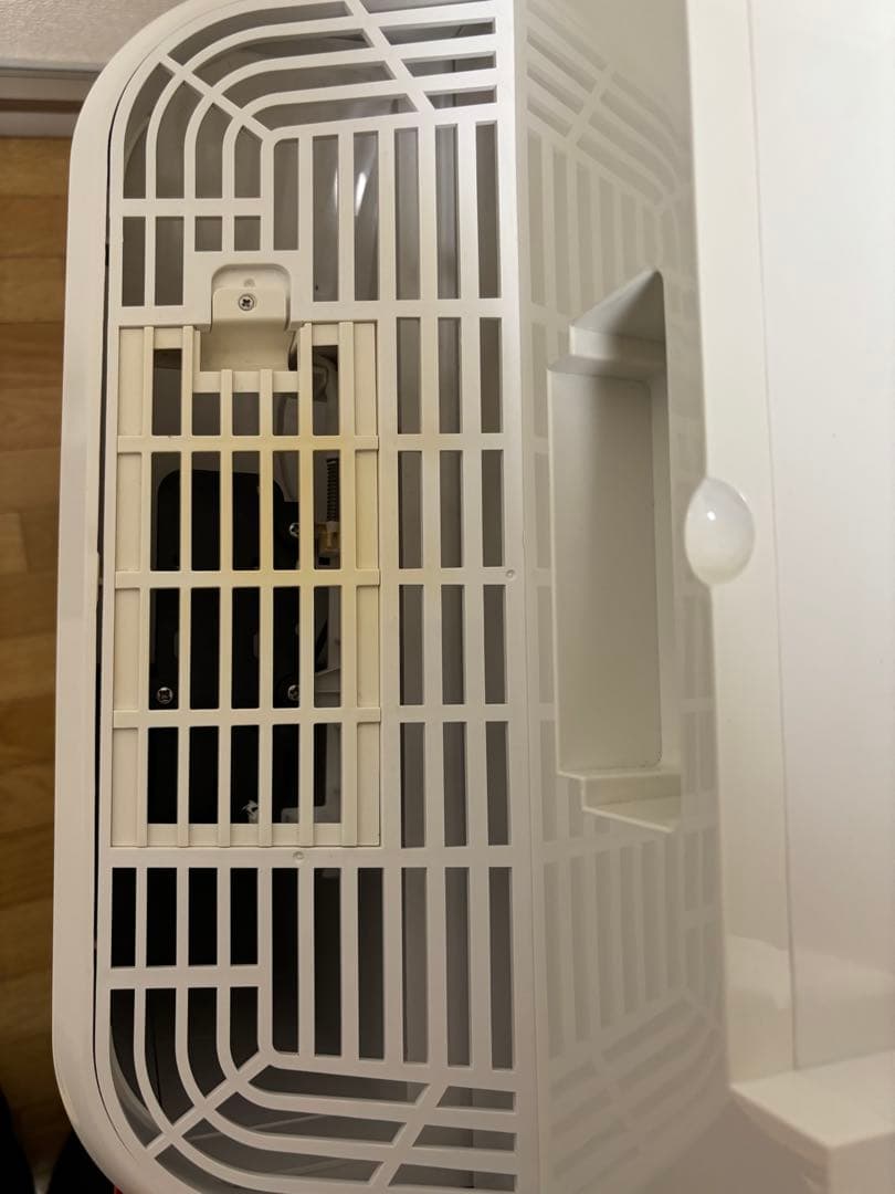 【超美品】空気清浄機能付オゾン除菌・脱臭器BT-180H タムラテコ社製