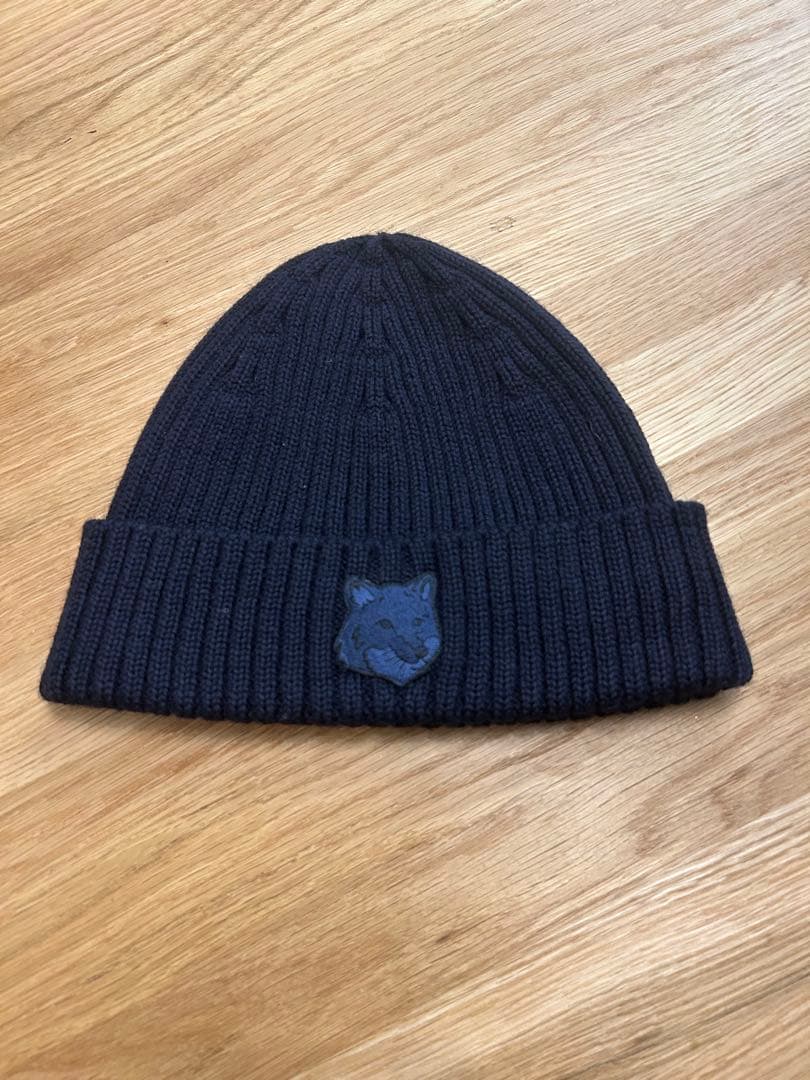 MAISON KITSUNÉ ネイビー ニット帽