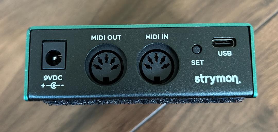 「法務太郎」 Conduit MIDI Hub + ケーブルセット