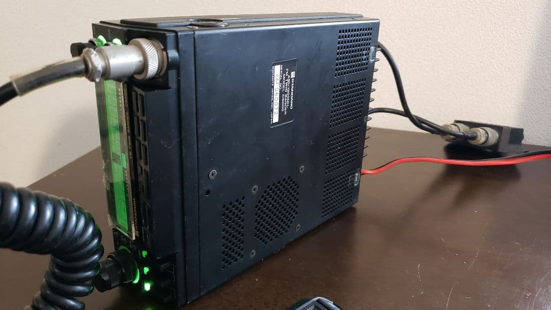 トランシーバー STANDARD C6000 430/1200MHz TWIN BANDER