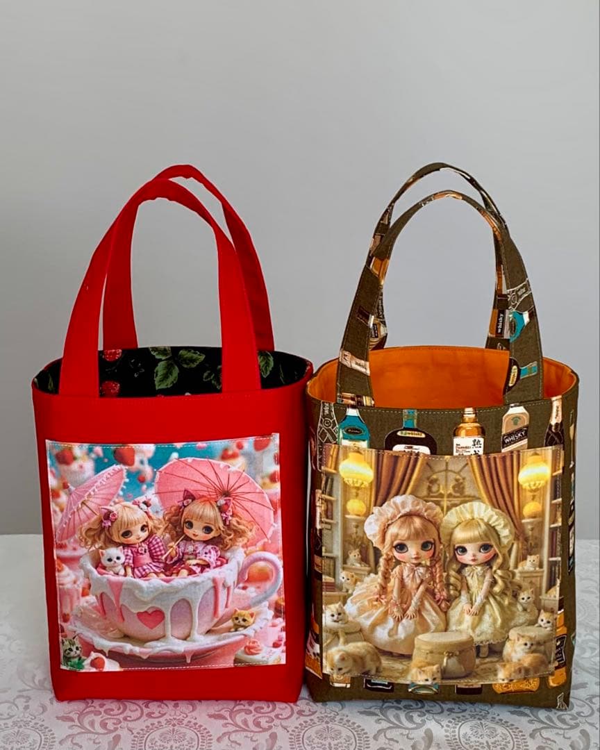 ♥むっち♥ ♡♬.*゜　いちご猫ちゃん　トートバッグ　小物入れ