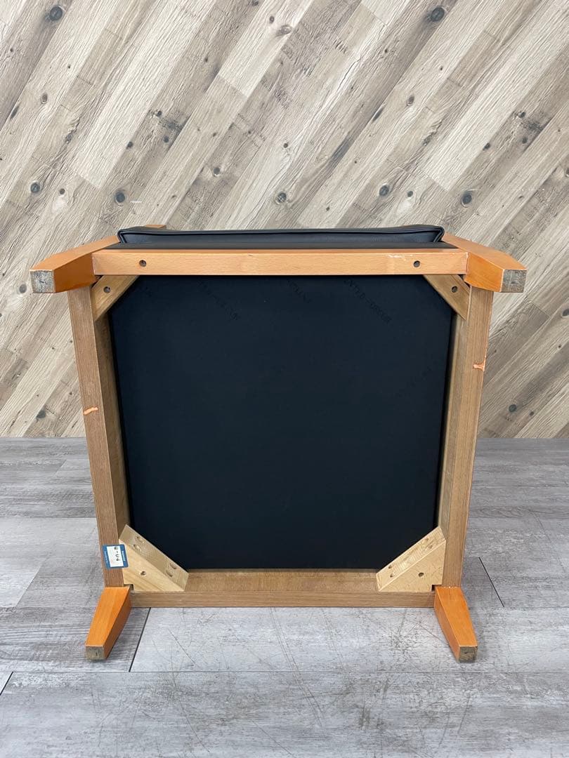 フィリップ・ユーレル Cassina カッシーナ アームチェア ①