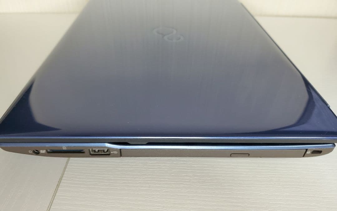 Windowsノート本体 LIFEBOOK AH50 Ryzen7 5700U 20GB 512GB