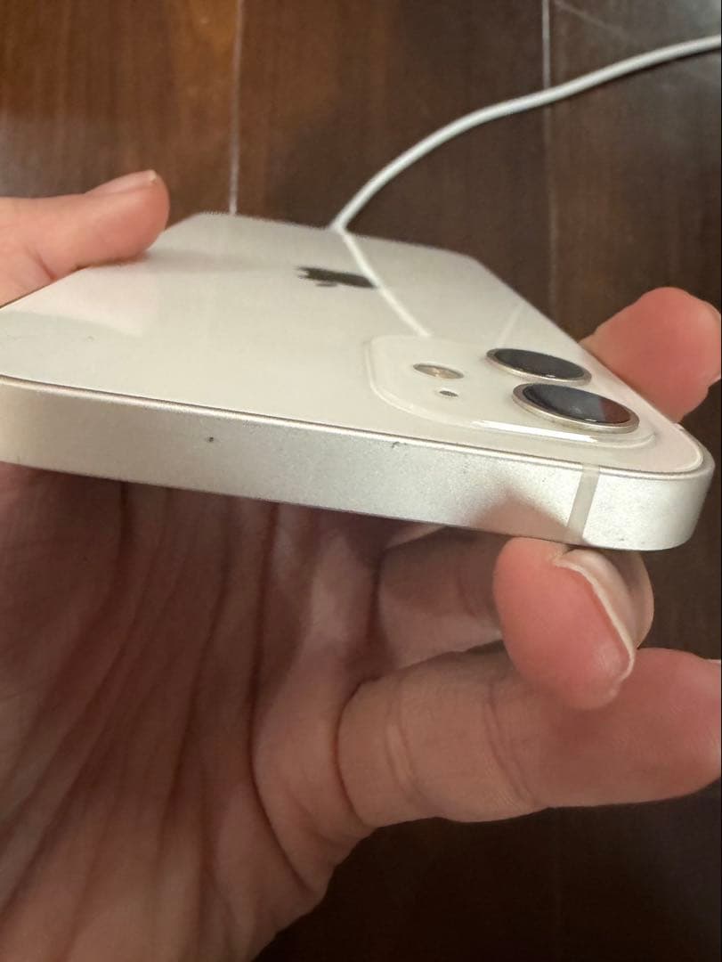 Apple iPhone 12 64GB ホワイト 本体