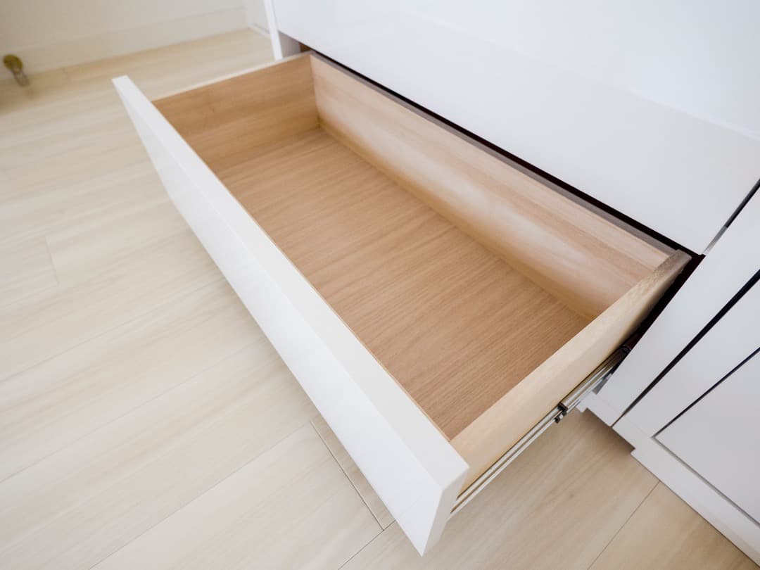 桐材日本製オーダー収納チェスト３段光沢ホワイトW75×D35cm 出品6月末まで