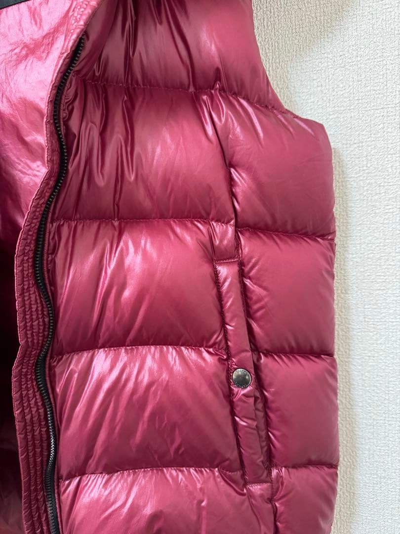 圭さん専用！美品☆TATRAS ダウンベスト フード付　メンズ 03 レッド