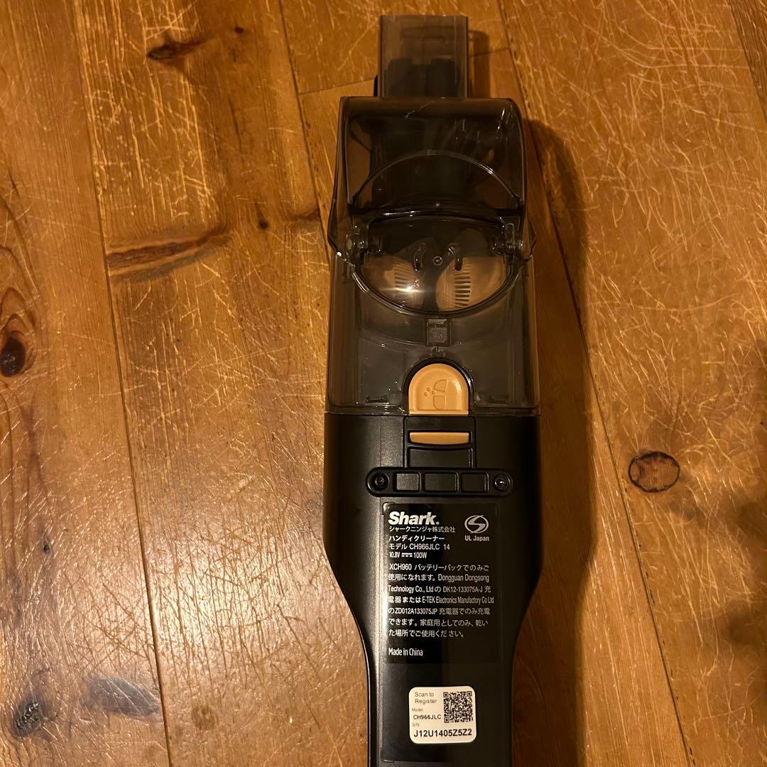 美品　Shark 掃除機　ハンディクリーナー ピンクゴールド　CH966JLC