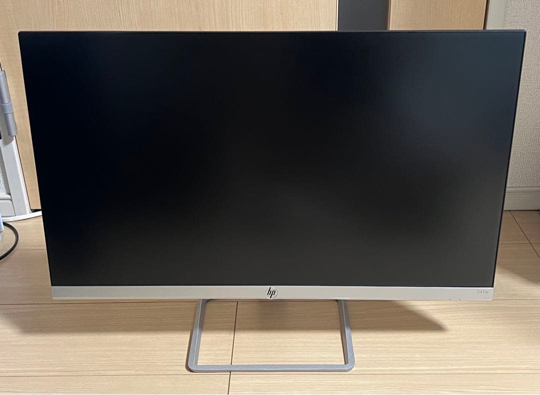 HP 24fw 23.8インチ ディスプレイ　モニター