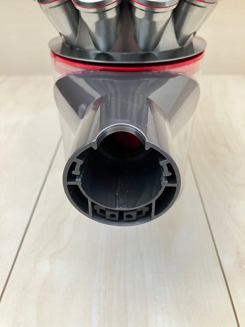 分解清掃済み　ダイソン V8 slim fluffy SV10K