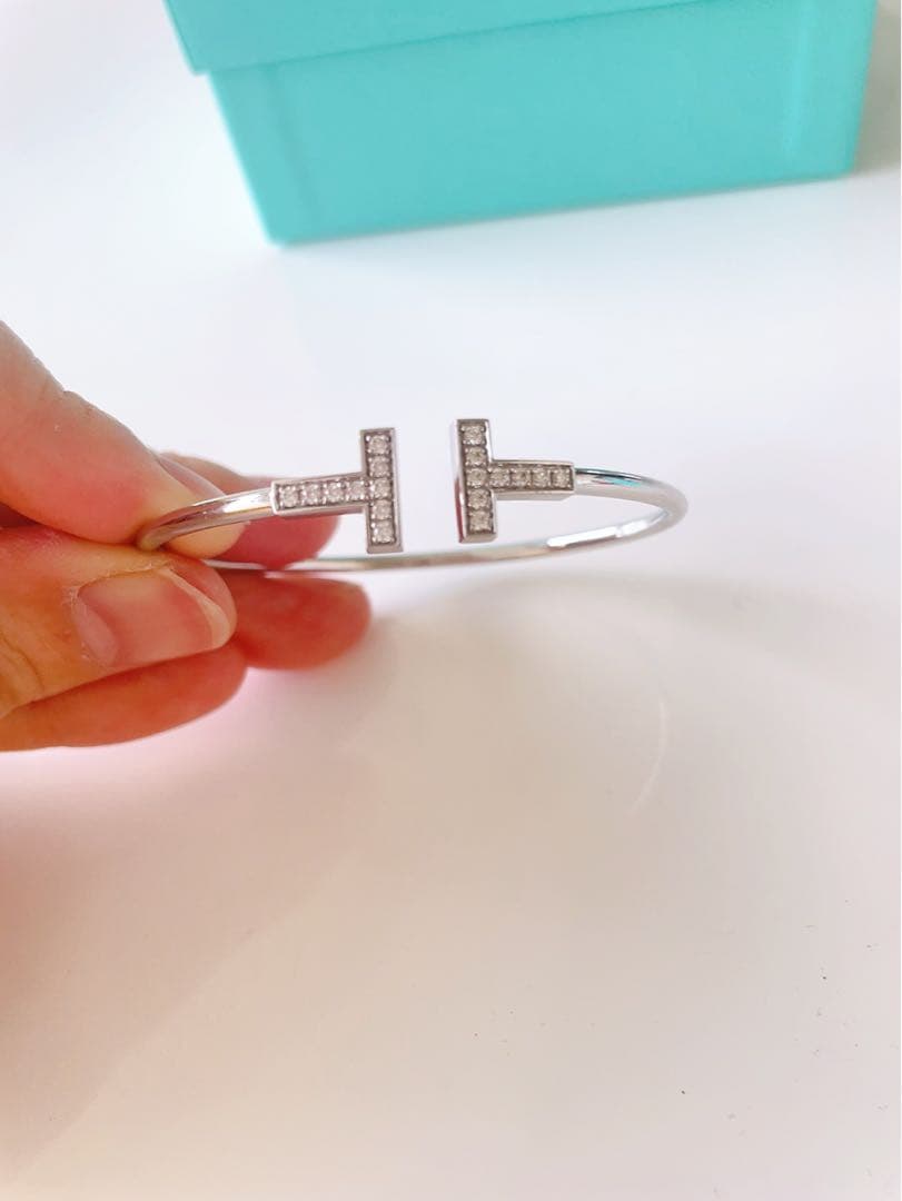 【1/5迄お値下】ティファニーT ダイヤモンド ワイヤー ブレスレット WG M