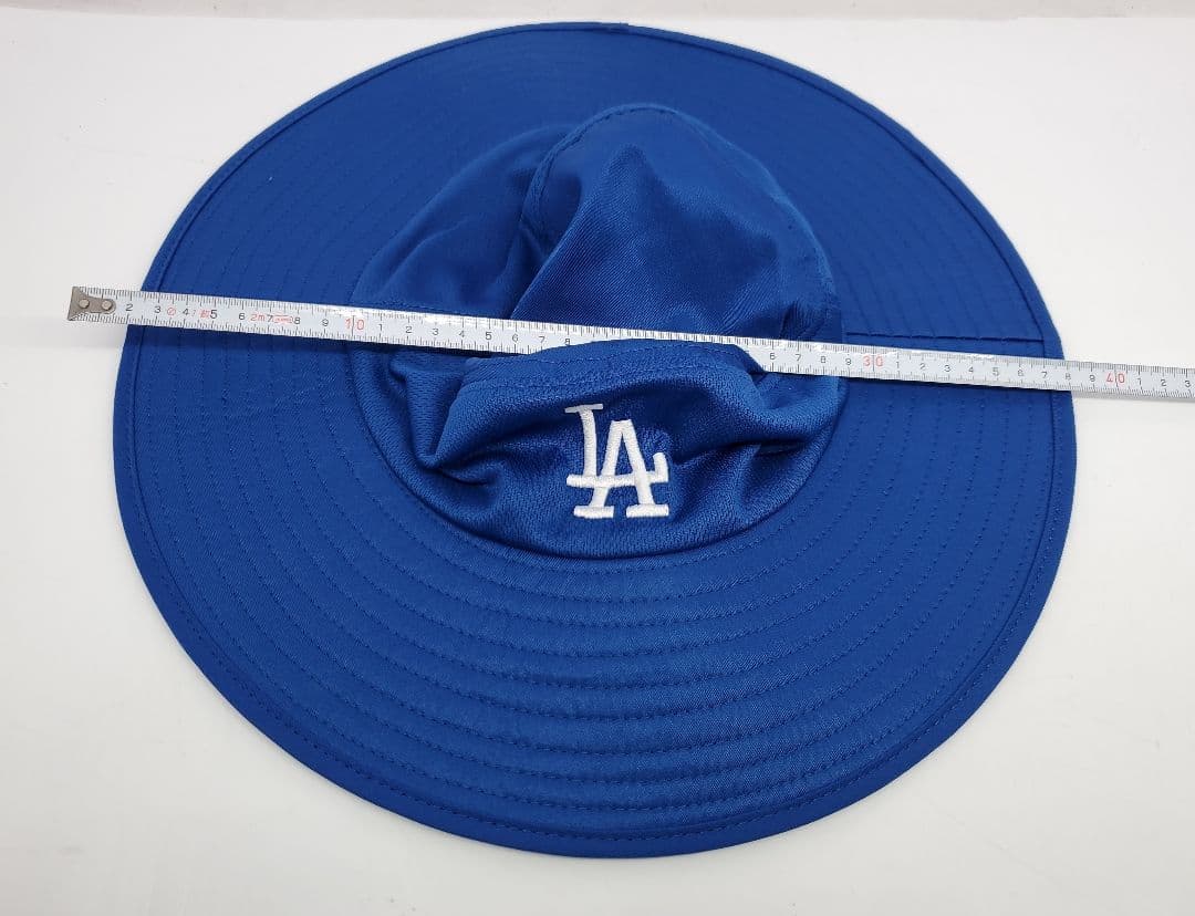 【非売品】ドジャースLAロゴ付きバケットハット　限定品　父の日