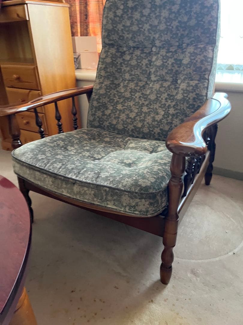 【sisi】 カリモク 花柄1人掛けソファ 高さ80 幅76