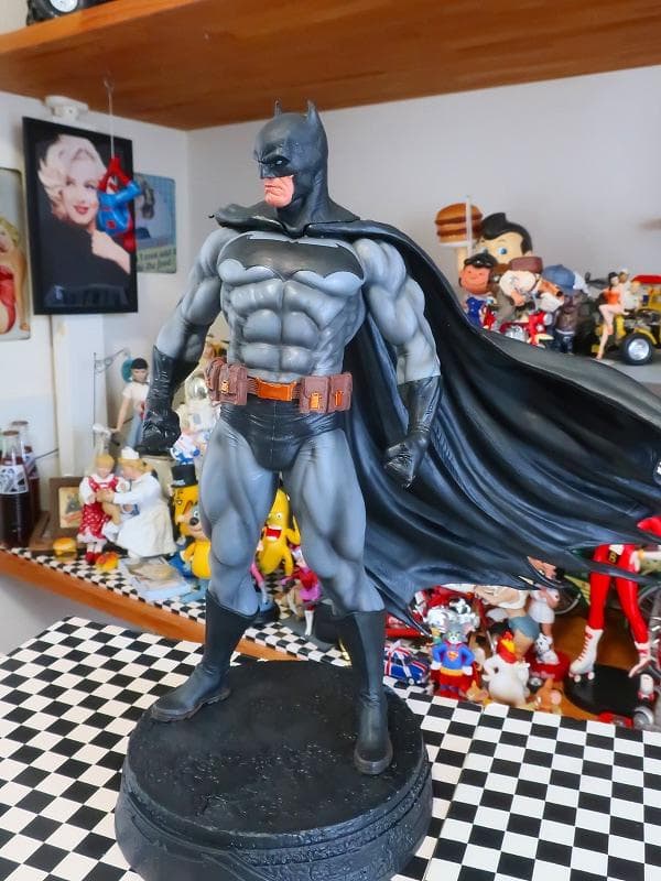 バットマン ダークナイト フィギュア スタチュー