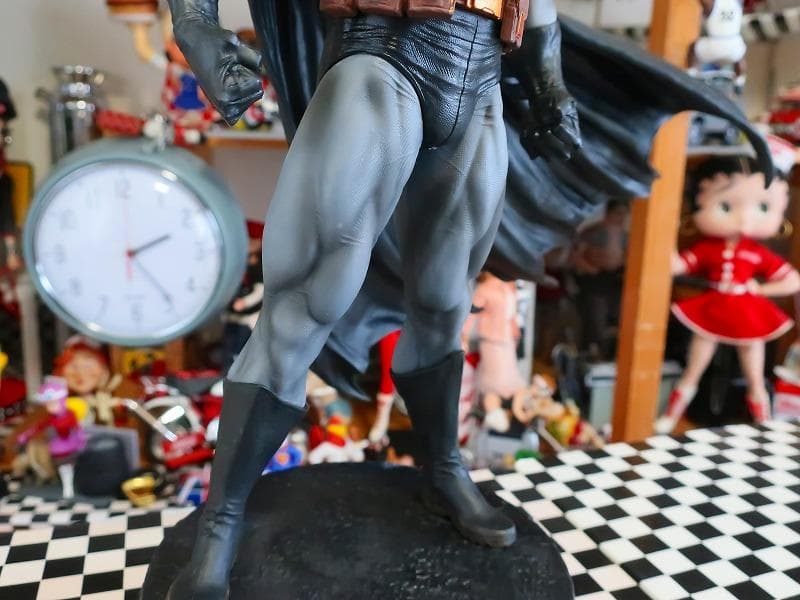 バットマン ダークナイト フィギュア スタチュー