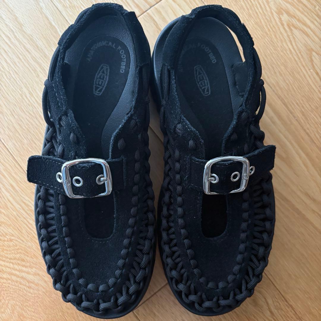 靴 KEEN UNEEK PLT MARY JANE BLACK 23cm