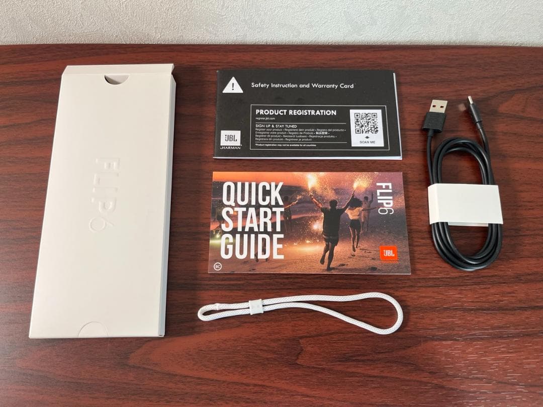 【美品】JBL FLIP6 ワイヤレススピーカー ホワイト