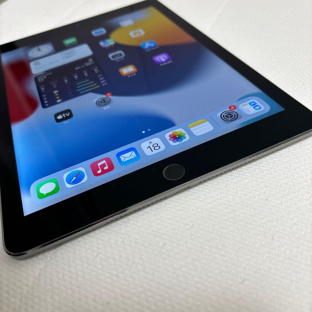 iPadAir2 第2世代 64GB WIFIモデル　MGKL2J/A