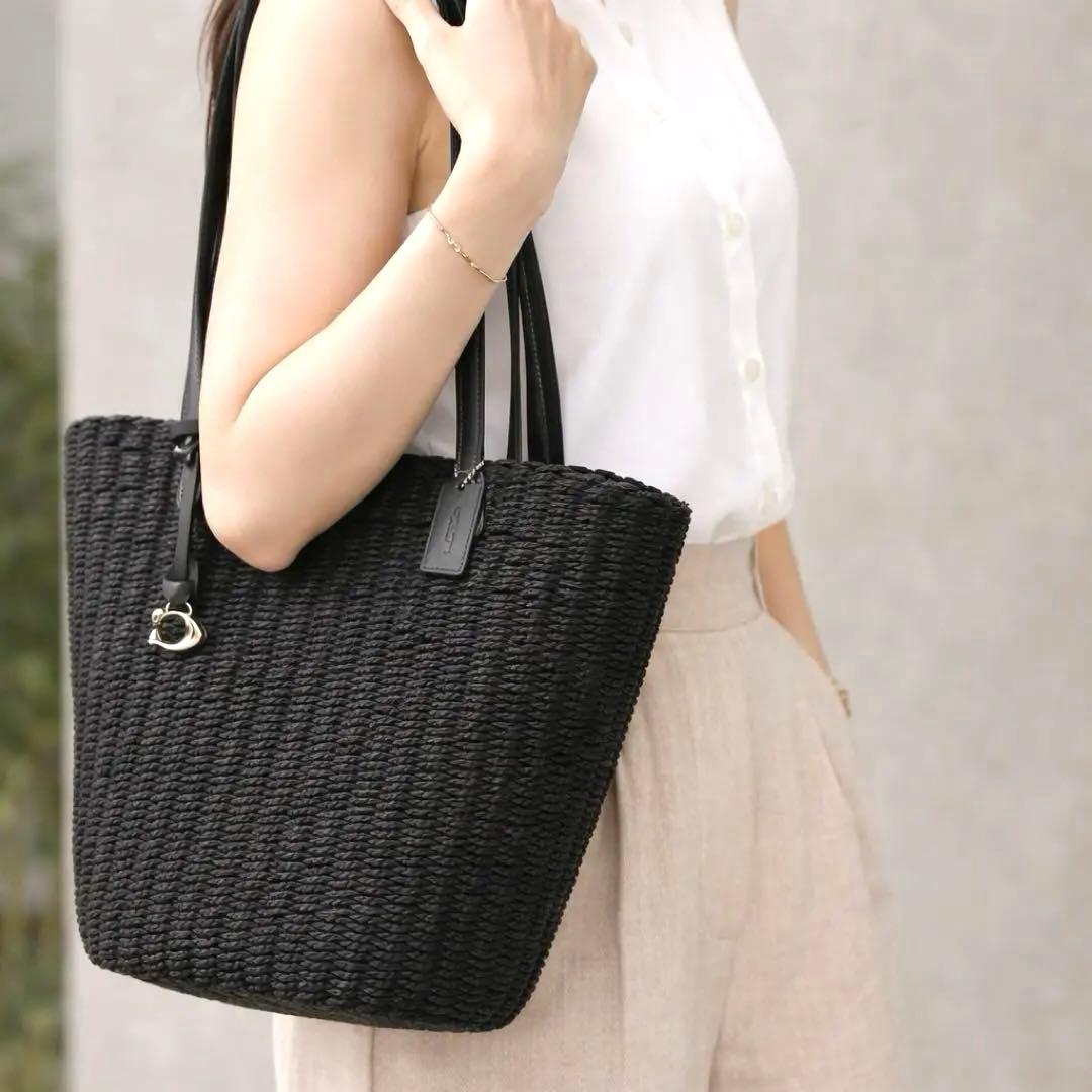 c*e様 新品未使用✨人気 COACH コーチ A4 ストロートート 現行 完売