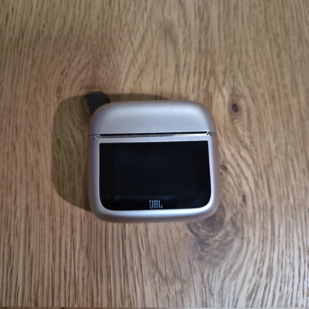 JBL TOUR PRO 3 ワイヤレスイヤホン　ケース付
