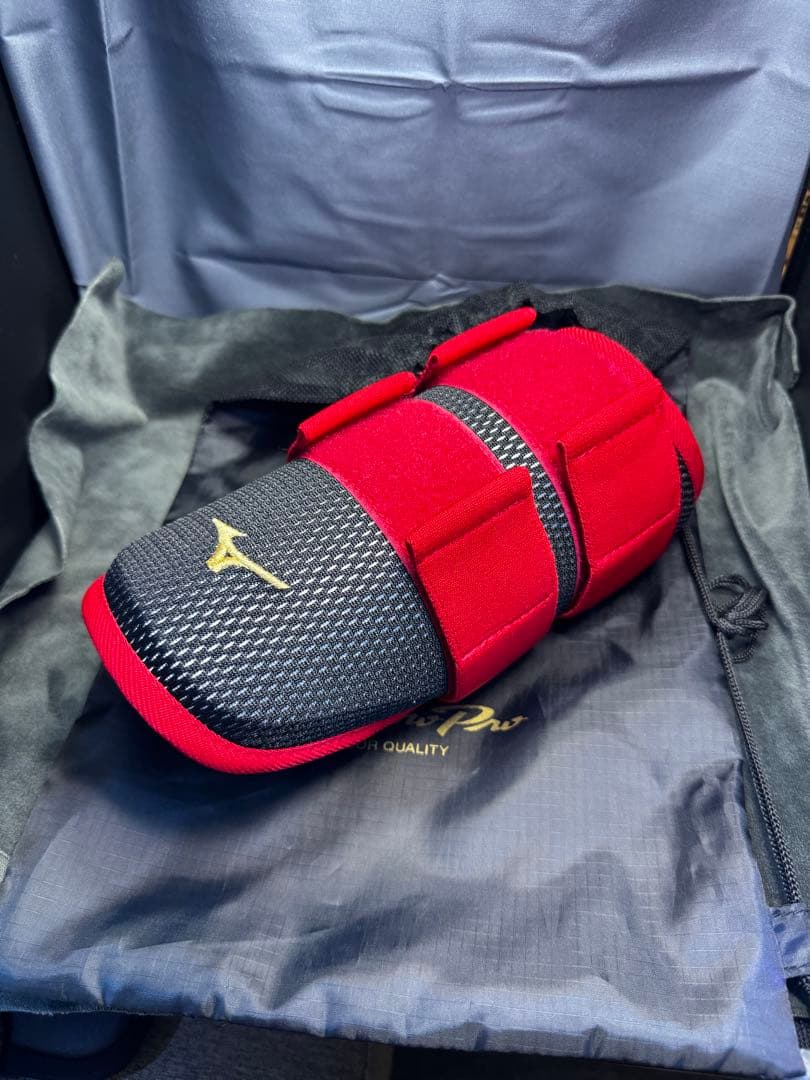 ミズノ エルボーガード 直営店限定 新品未使用 オリックス 紅林モデル